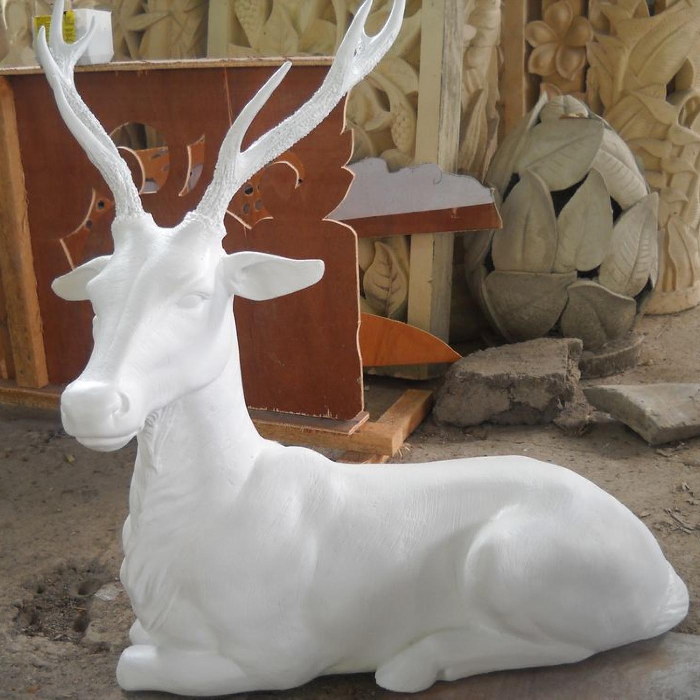 FIBER & CEMENT STATUE DEER